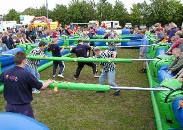 Menschenkickertunier